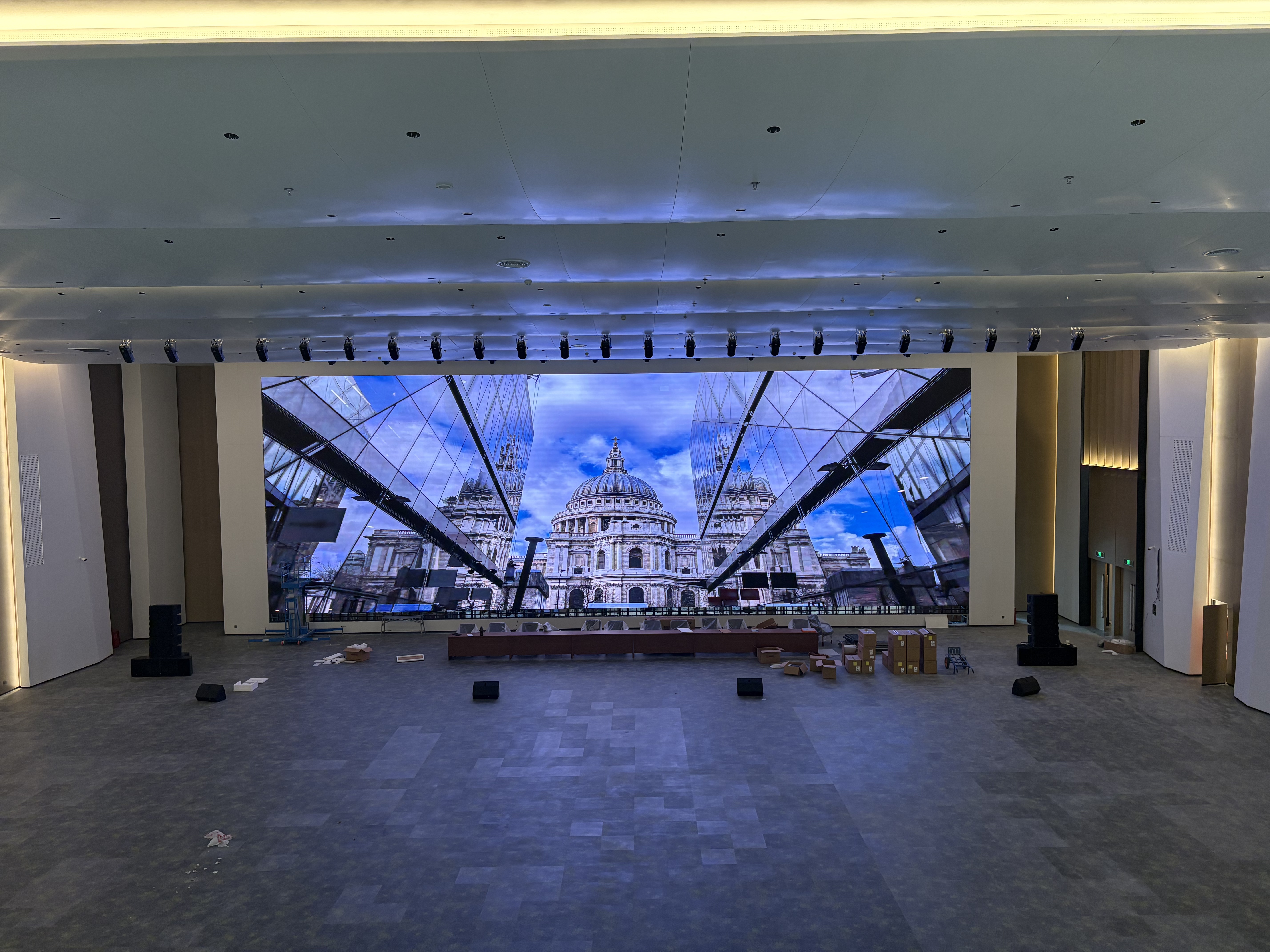 �����ջݽ���